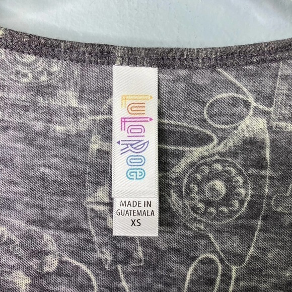 LULAROE Classic T Gray Retro Telephone Print Short Sleeve T-Shirt Womens Size XS - Picture 3 of 16